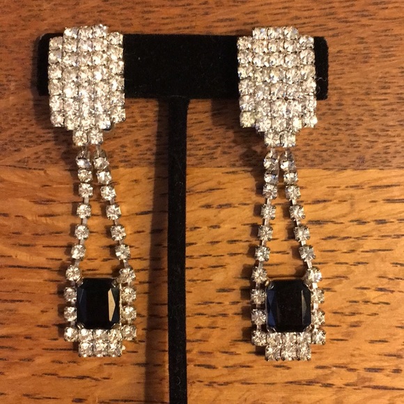 Vintage Rhinestone Dangle Earrings Clip On - Picture 2 of 7